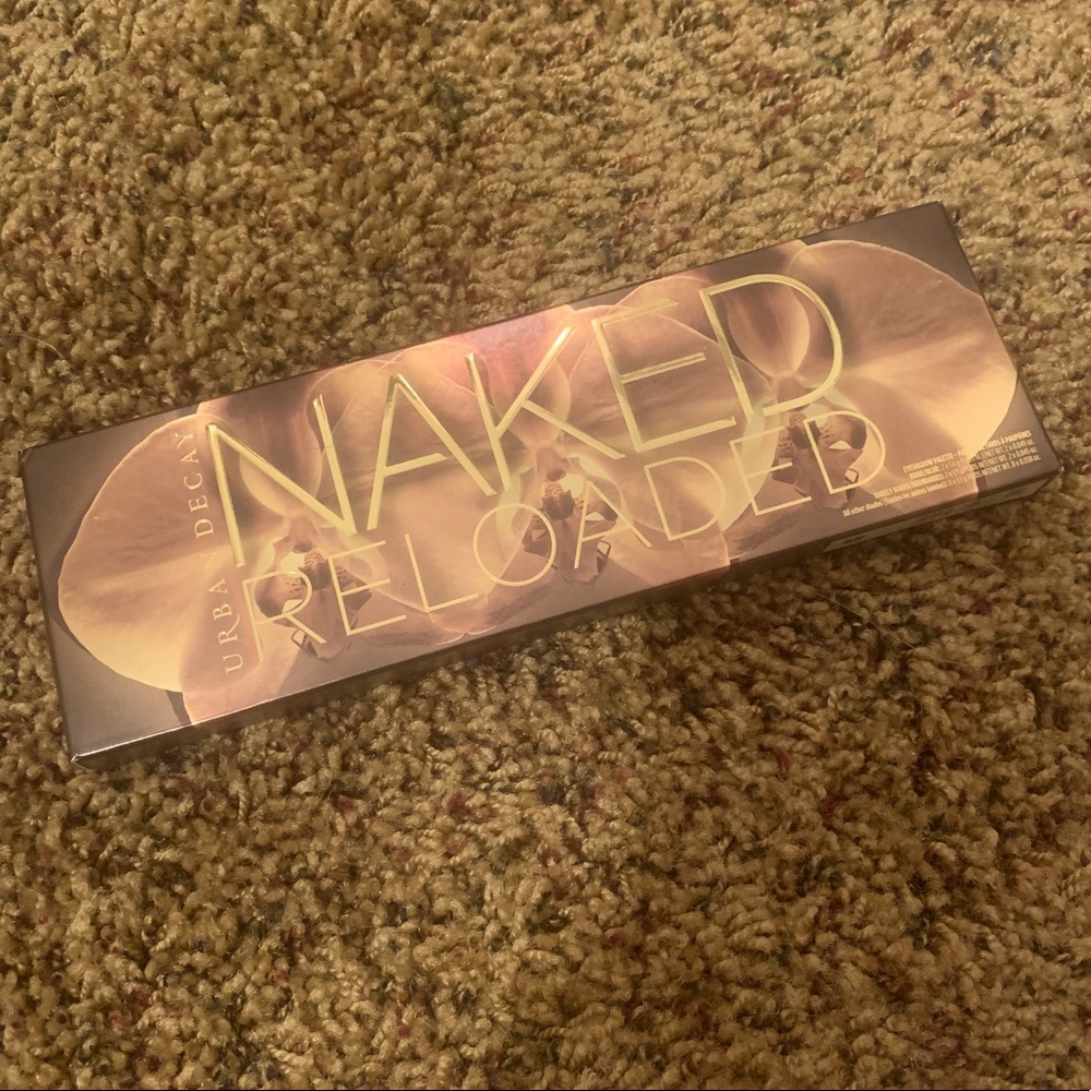 Urban Decay Naked Reloaded Eyeshadow Palette